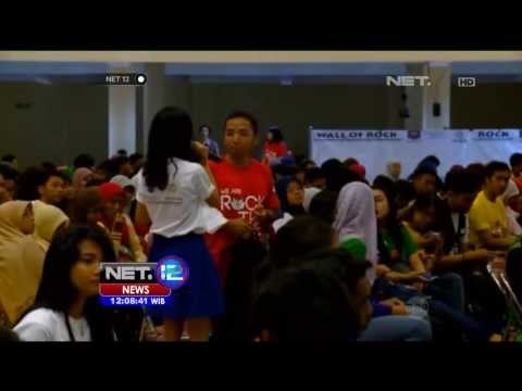 NET12 - Mahasiswa Universitas Airlangga bentuk gerakan Rock The Vote atau pemuda memilih