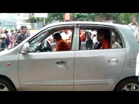 NET12 - Polisi gelar rekontruksi pembunuhan Ade Sara di halaman Polda Metro Jaya