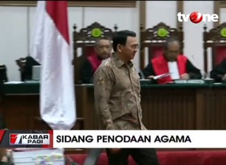 下载视频: Sidang ke-17 Kasus Penodaan Agama, Giliran Ahok Diperiksa