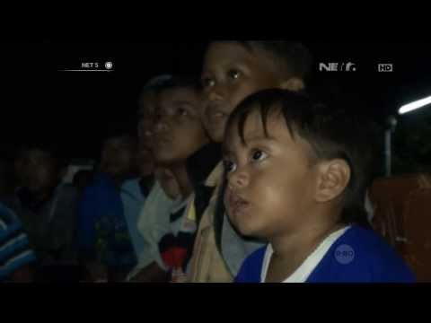 NET5 - Atasi rasa jenuh warga Situbondo gelar layar tancap