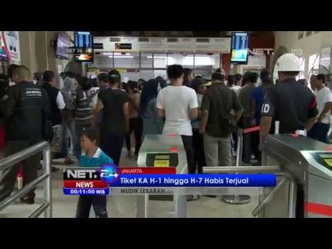 NET24 - Tiket Kereta Api untuk mudik lebaran sejumlah kota di Jateng ludes terjual