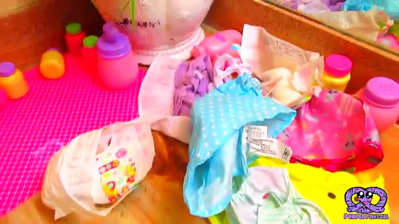 Bad Baby Alives RUNAWAY to Kelli Maples house get Attacked by Spider