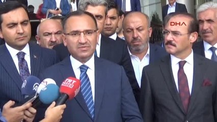 Yozgat Bozdağ PKK'nın Bu Fotoğrafı, ABD'nin Bugüne Kadar Söylediklerini Tekzip Etmektedir