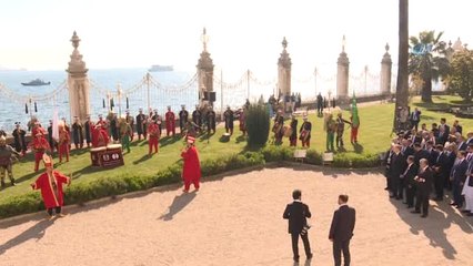 D-8 Zirvesi'ne Katılan Liderlere Mehteran Sürprizi