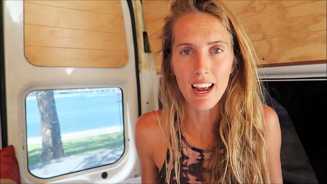 Why I dont wear a bra, make-up or deodorant #freethenipple