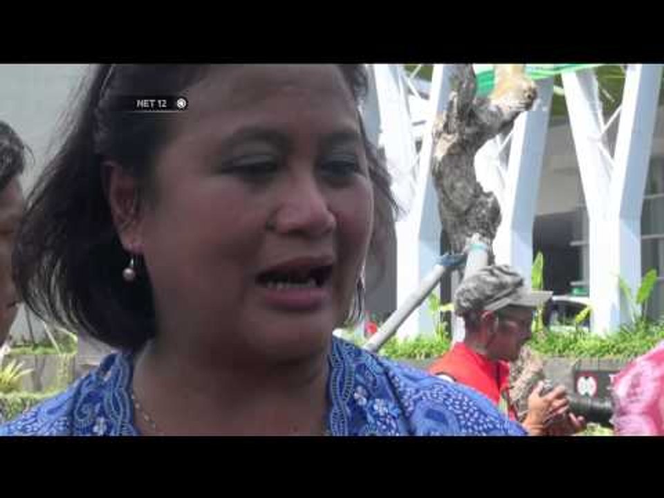 Aksi Membatik di Pinggir Jalan Malang - NET12