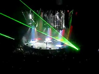 Muse - New Born, Spektrum, Oslo, Norway  10/25/2009