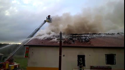 Les flammes ravagent une habitation à Hadol