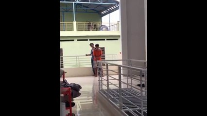 Using knife to hostage control for two hour in Nha Trang, Vietnam