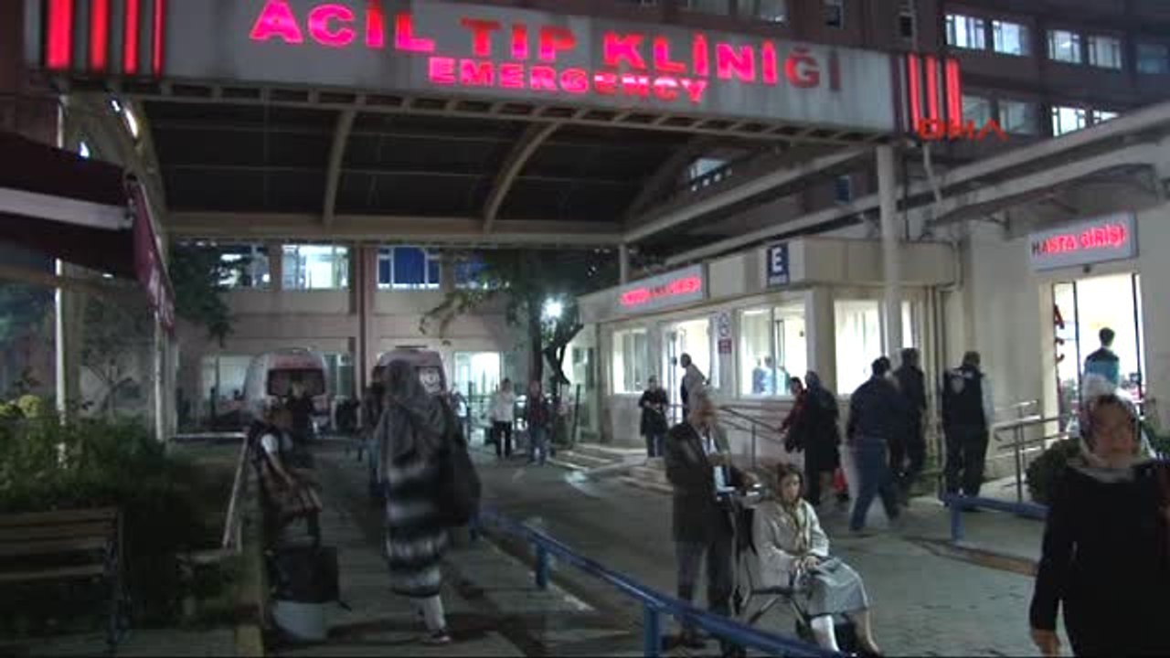 Sultanahmette 10 Yaşındaki Çocuğun Bacağına Yorgun Mermi İsabet Etti