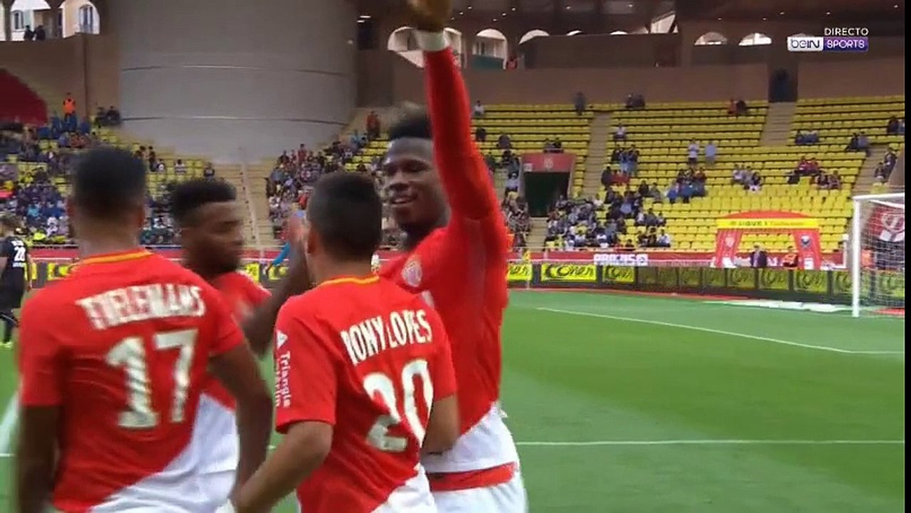 Monaco s’impose contre Caen, Keita Baldé buteur