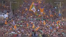 صدها هزار کاتالونیایی در دفاع از استقلال راهپیمایی کردند