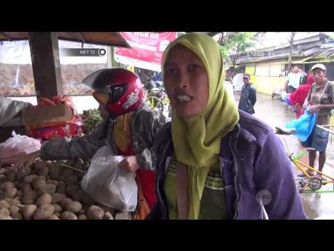 Kenaikan Harga BBM Akibatkan Harga Sayur di Sumenep Naik - NET12