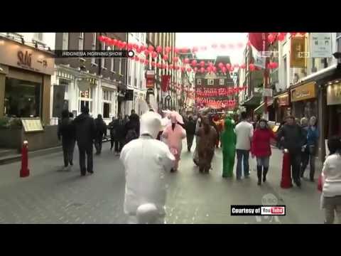 Perayaan Imlek yang identik dengan lampion dan barongsai dari berbagai dunia - IMS