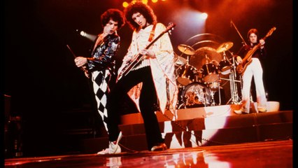 1977 | When Queen Rocked America