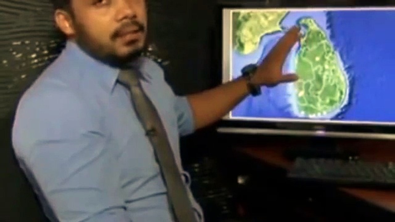 ඊයේ රෑ මුළු ලෝකෙම හොල්මන් කර අහසින් මුහුදට වැටුණ අද්භූත ආකාශ වස්තුව දැකපු අය කියන දේ විශාල ආලෝකයක්