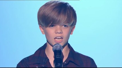 Wow Super Young Good Voice Boy Singing!