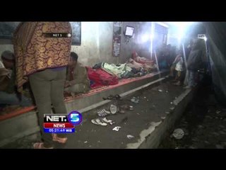 Lokasi Tidak Memadai, Ratusan Pengungsi Sinabung Tidur Berdesakan - NET5