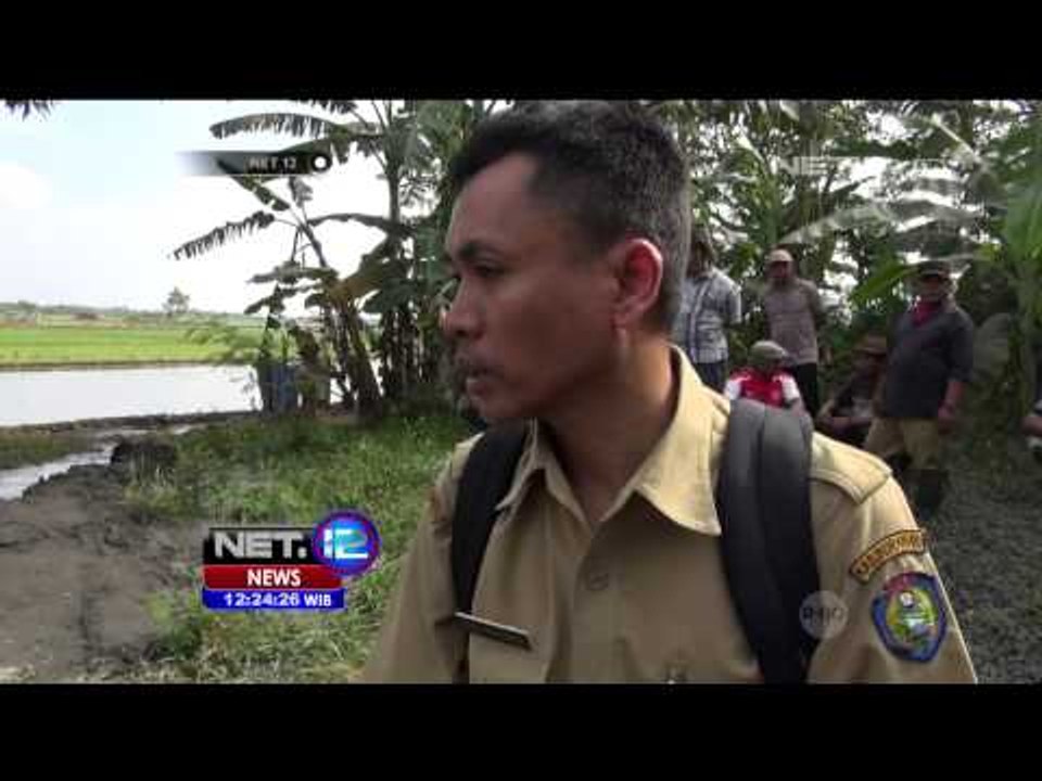 Badan lingkungan ambil contoh material semburan...