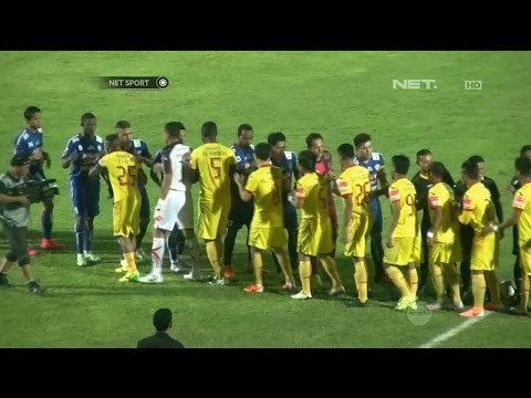 Arema Cronus Gagal Petik Kemenangan di Piala Presiden 2015 - NET Sport