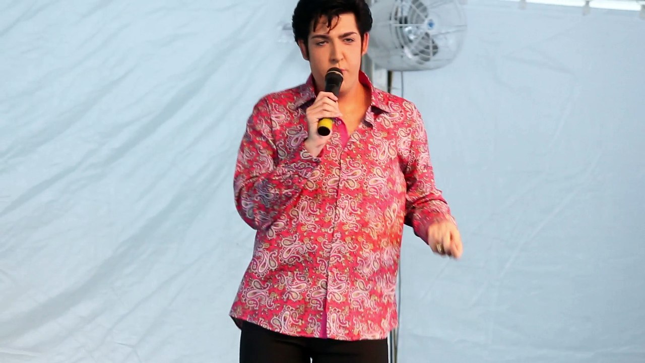 Austin Irby sings 'Rock A Hula Baby' Elvis Week 2017