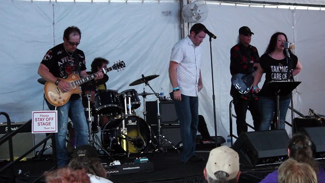 BAMM performs 'Money Honey' Elvis Week 2017