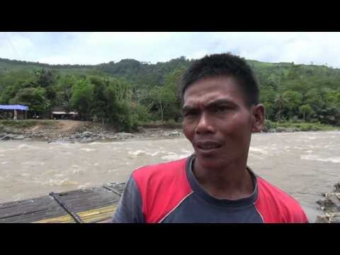 Jembatan Putus, Akses Ekonomi Warga Garut Terganggu - NET5