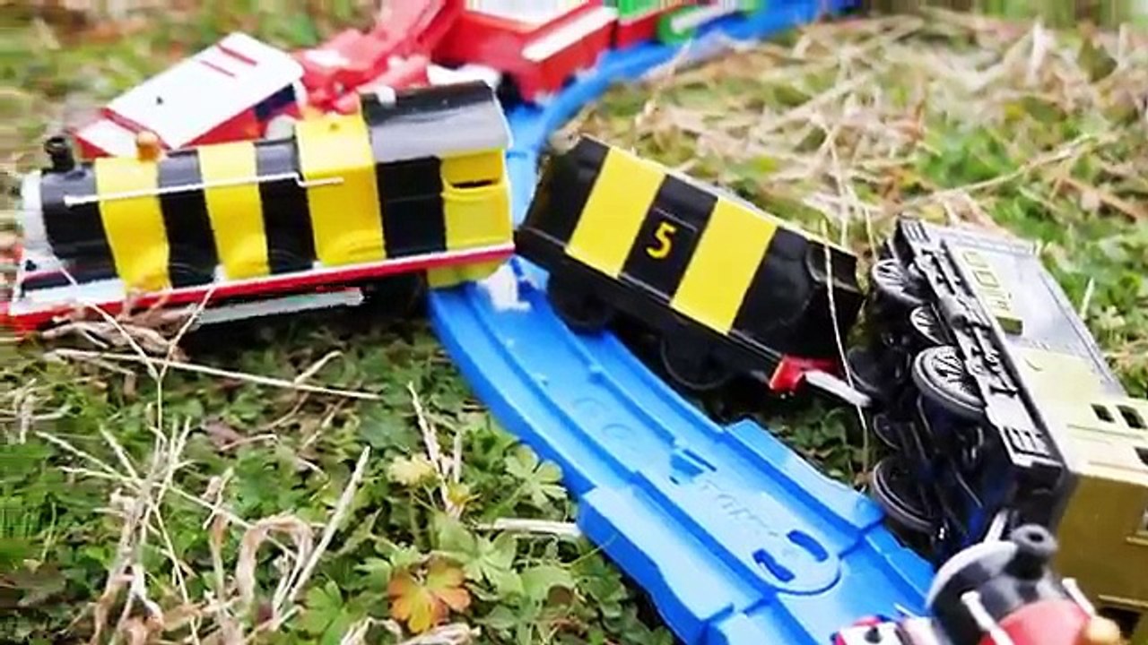 Enjoy Happen Outside Thomas the Tank Engine colleagues Percy, James, diesel 10, Connor, Dodge,