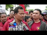 Aksi Mogok, Ribuan Buruh Sweeping Pabrik - NET24