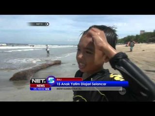 Santa Bagikan Hadiah Selancar Gratis di Bali - NET5