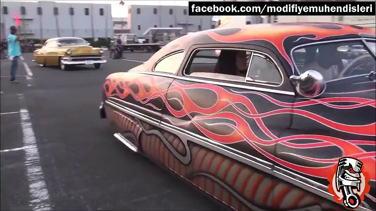 Klasik Araba Tutkunları İçin Yeryüzündeki Cennet