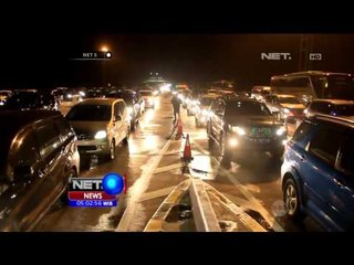 Video herunterladen: Jelang Libur Panjang, Kepadatan Lalu Lintas Terjadi di Sejumlah Ruas Tol - NET5