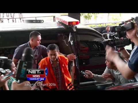 Live Report - Pemeriksaan Kepala Bappeda DKI Jakarta di KPK - NET12