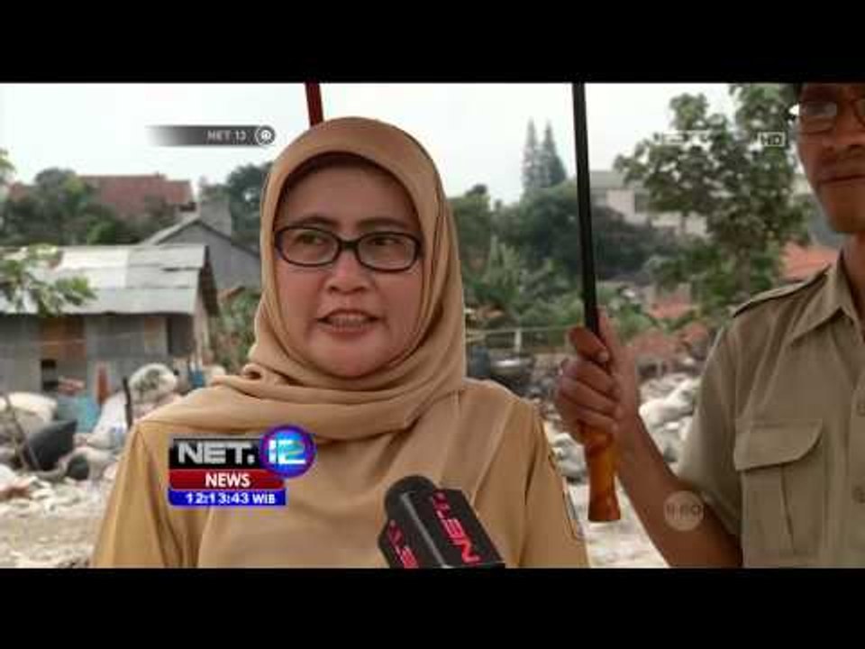 Warga Permukiman Pemulung Lebak Bulus Bakar Kandang Unggas Antisipasi Flu Burung - NET12