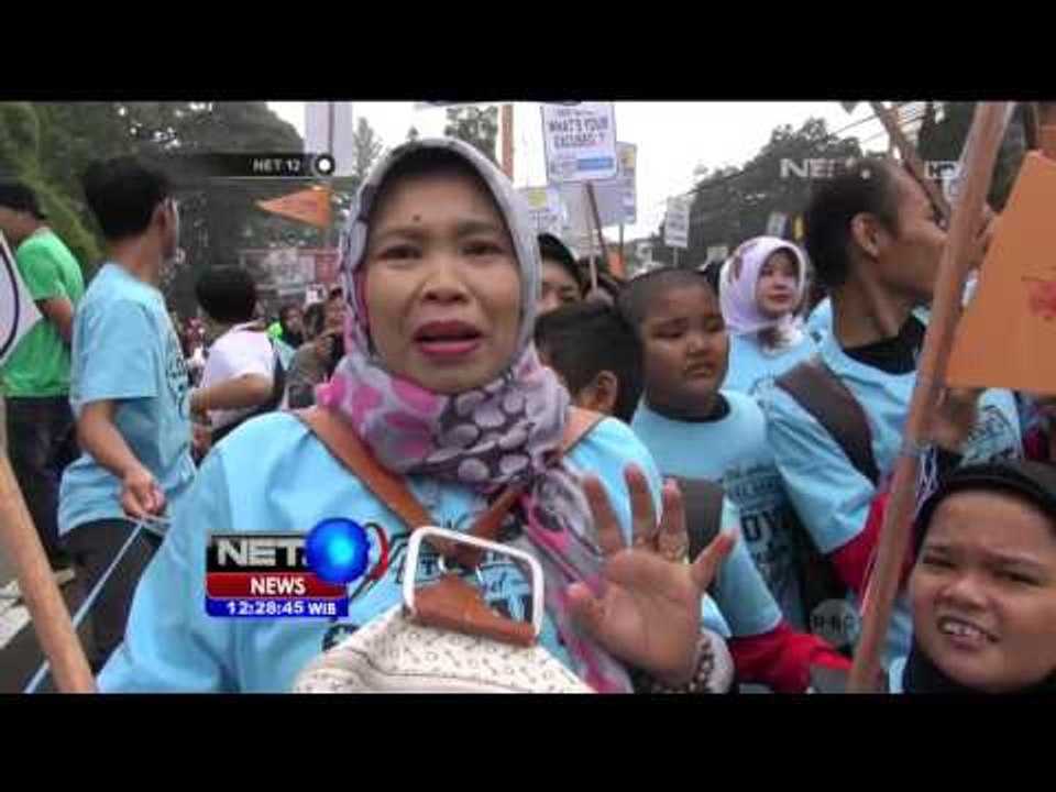 Ratusan Anak dan Orang Tua Ikuti Long March Kampanye Peduli Autisme - NET12