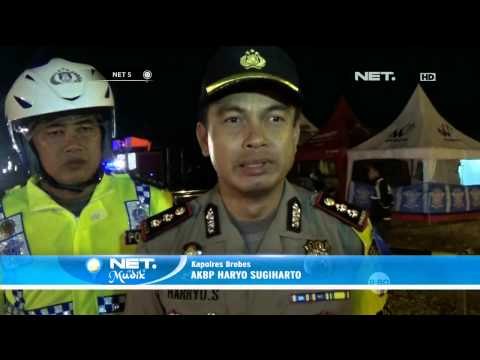 Volume Kendaraan Meningkat, Polisi Berlakukan Buka Tutup Tol Pejagan - NET5