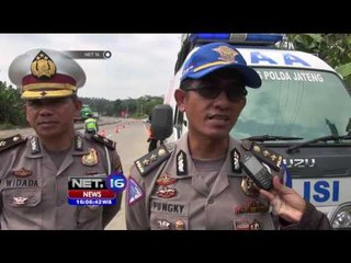 Download Video: Penanganan Olah TKP Kecelakaan Maut Bus Vs Truk - NET16