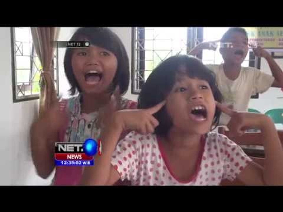 Usai jam Kerja, Polisi Berikan Pendidikan Gratis Bahasa Inggris Ke Anak-anak - NET 12