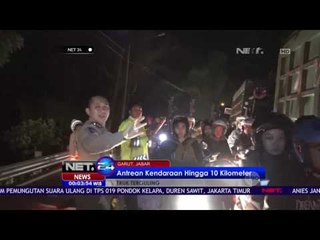 Download Video: Truk Pengangkut Beban 12 Ton Berguling di Garut, Kemacetan Mengular Sepanjang 10km - NET24