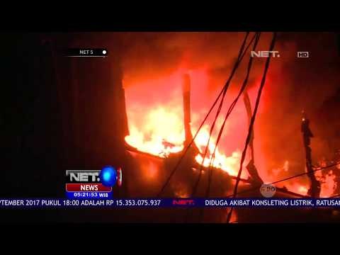 Lapaknya Terbakar, Para Pedagang Ini Masih Berusaha Selamatkan Barang Yang Tersisa - NET5