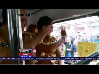 Hari Pertama Kerja, Anies Sandi Lihat Kondisi Jakarta Dengan Bus Transjakarta - NET10