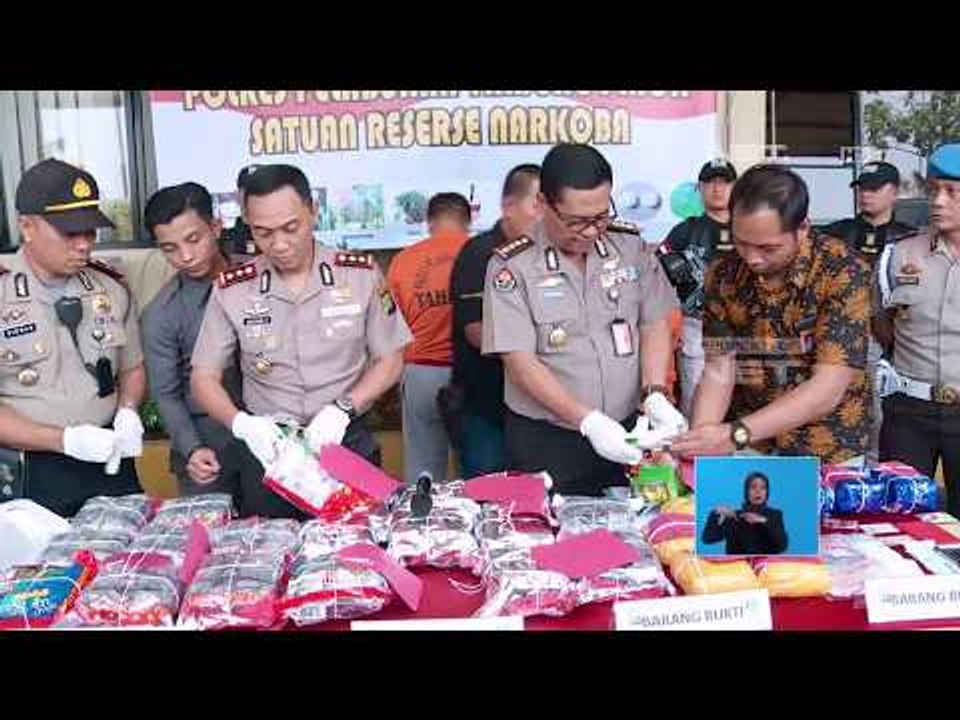 Berasal Dari Malaysia, Sabu Diselundupkan Dalam Kotak Ikan Asin - NET16