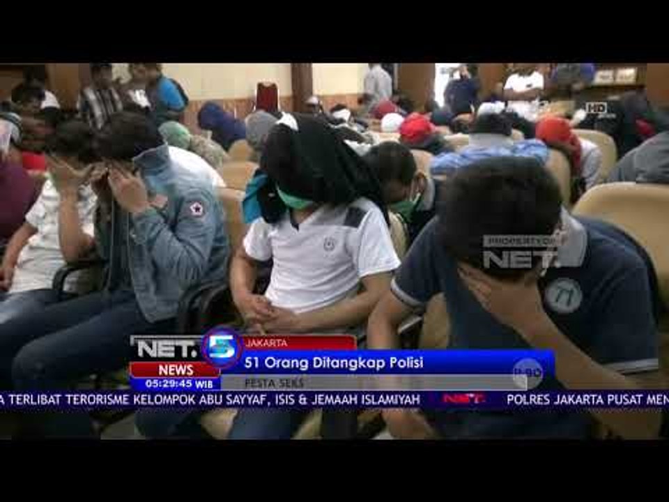 Penggerebekan Puluhan Pria Lakukan Pesta Seks S...