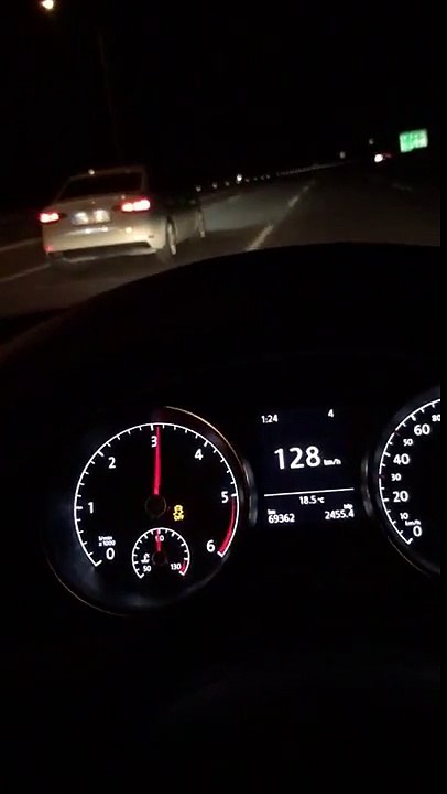 Golf 7 1.6 TDI (Stage 1) vs Audi A4 (B9) 2.0 TDI 190 hp Rolling Race