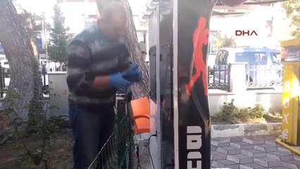 Çanakkale Parktaki Oyuncak Araçlara Atılan Madeni Paraları Çaldılar