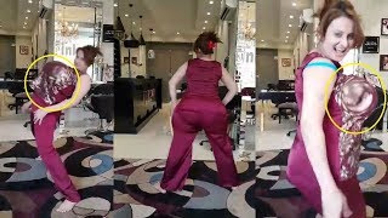 AFREEN KHAN PRIVATE MUJRA IN HOME VIDEO BY SIALKOT FUN