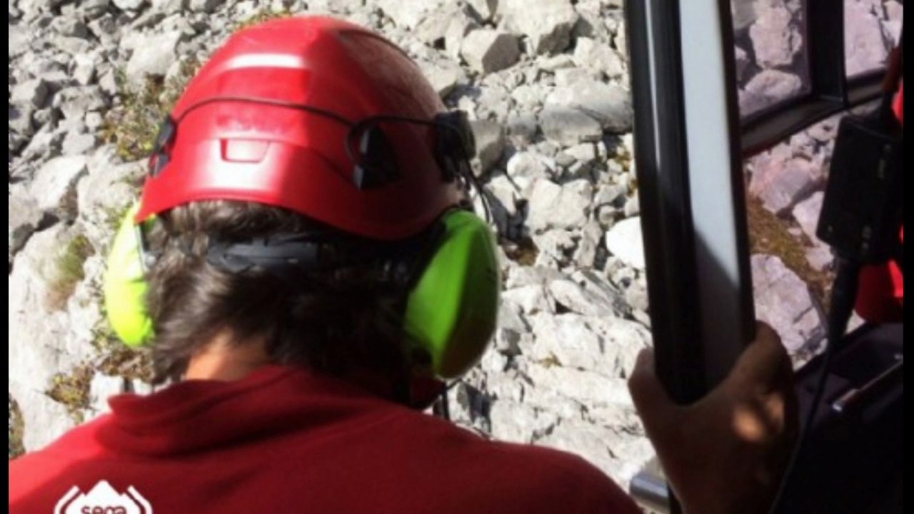 Rescatan a una pareja de senderistas en Ponga, Picos de Europa, Asturias