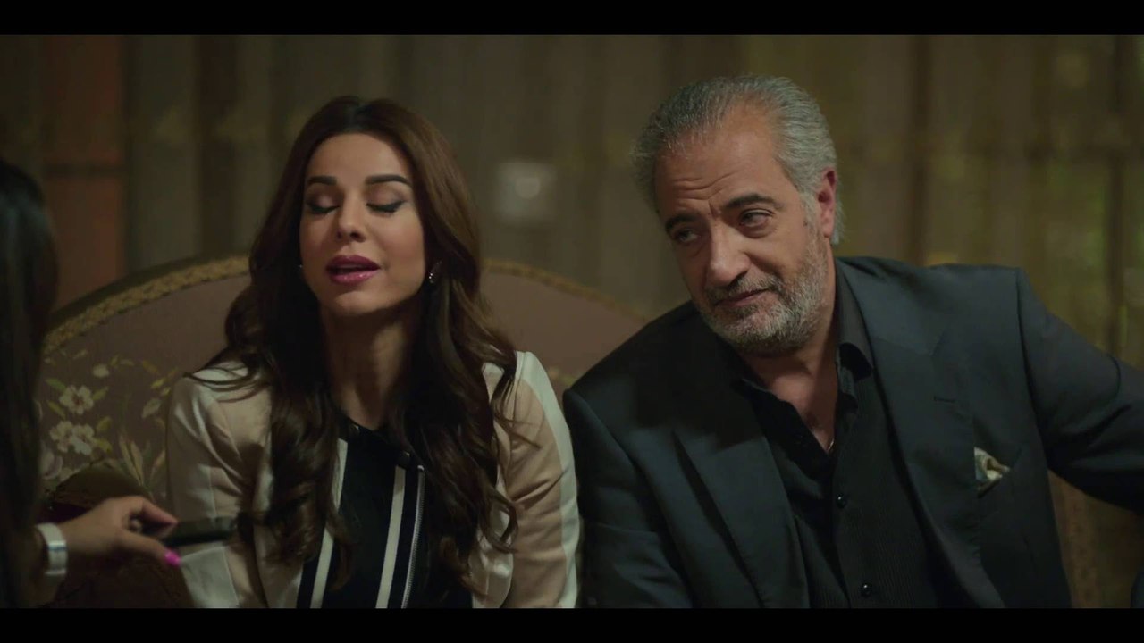 لعبة ابليس - هل تفضل الفلوس ام الحب ... مشهد يوضح علاقة المال بالحب وان المال اهم من الحب