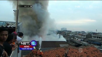 Pasar Poncol Terbakar, Kios dan Rumah Warga Hangus Terbakar - NET12