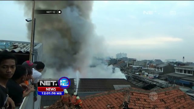 Pasar Poncol Terbakar, Kios dan Rumah Warga Hangus Terbakar - NET12